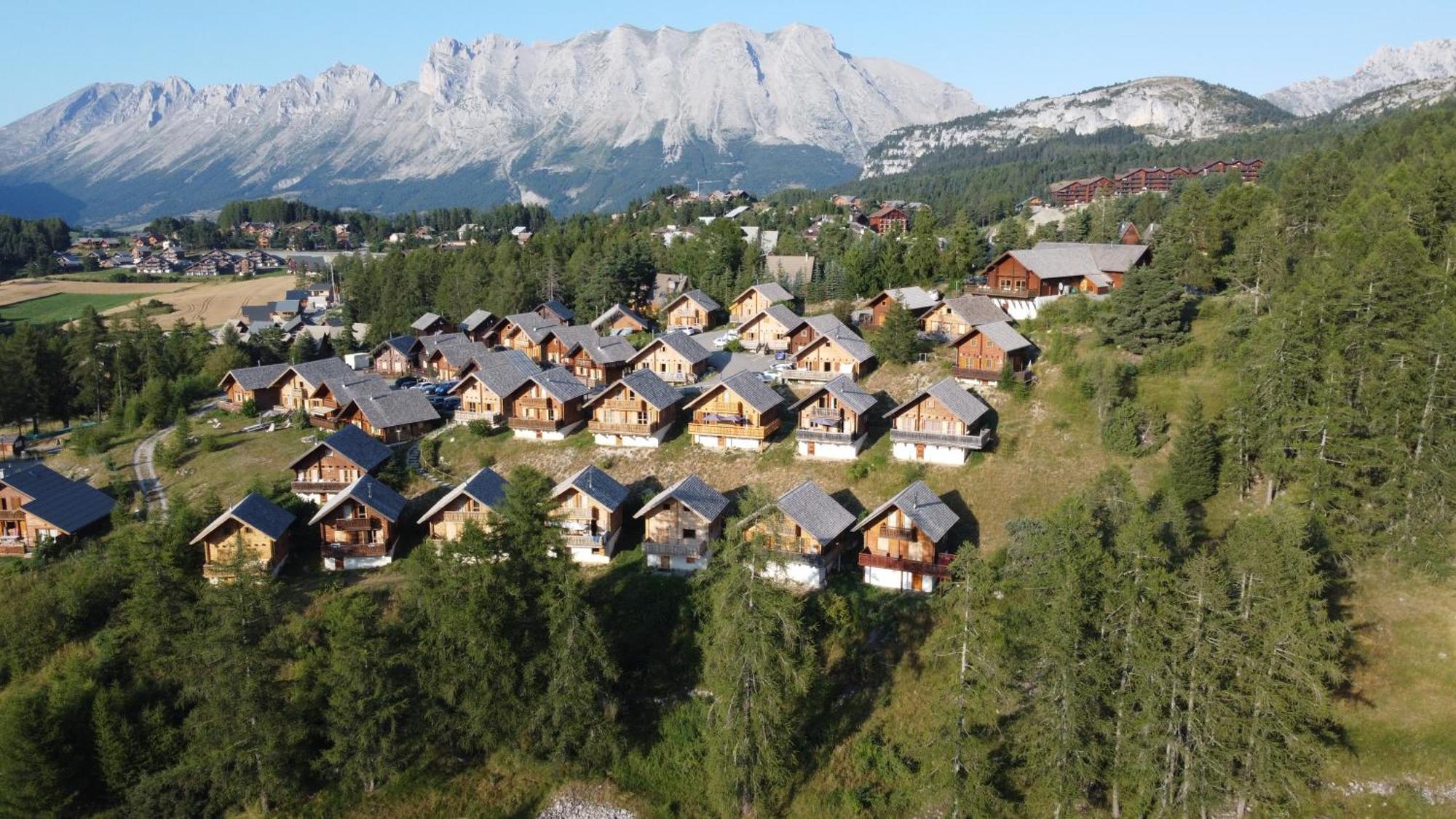 Chalet Aneloup à la Joue du Loup Saint-Étienne-en-Dévoluy Extérieur photo